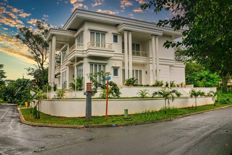 Commercial Property Leases: Guinea Real Estate Market Insights by yes! invest guinea.