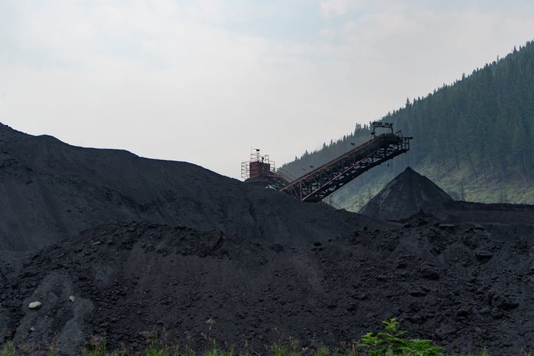 Limestone Mining for Cement: Industrial Investments in Guinea overview by yes! invest guinea.