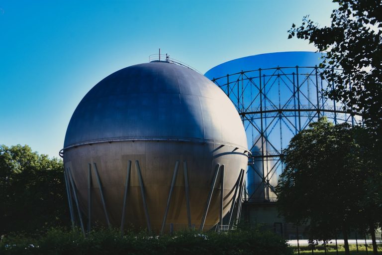 Hydrogen Energy Projects: Green Fuel Investments in Guinea guide by yes! invest guinea.