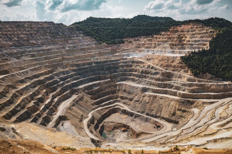 Bismuth Mining Guinea: Emerging Opportunities and yes! invest guinea.